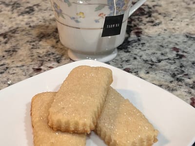 The Battle of the Brews: Pour Over Coffee vs French Press