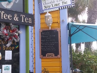 1842 Daily Grind & Mercantile