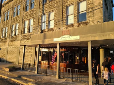 1905 Featuring Southern Ground Coffee Bar & Fox's Pizza Den