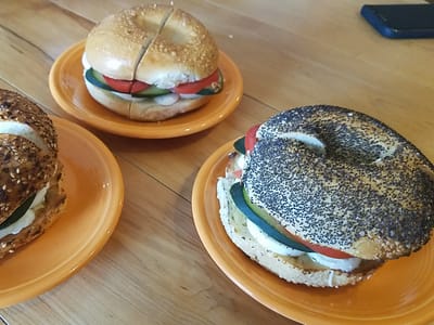 2 Alices Coffee Lounge - Newburgh