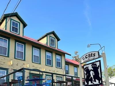 2 Cats Bar Harbor