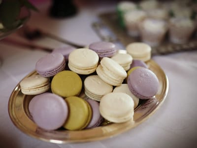 47 Twelve Macarons