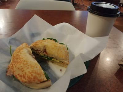 5th & Elm Coffee House