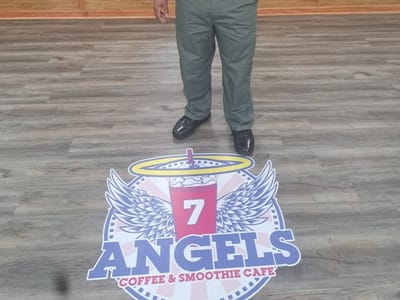7 Angels Coffee And Smoothie Café