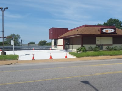 8 Cafe Vietnamese Coffee Shop and Billiards