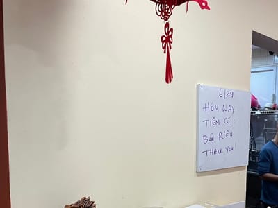 8 Cafe Vietnamese Coffee Shop and Billiards