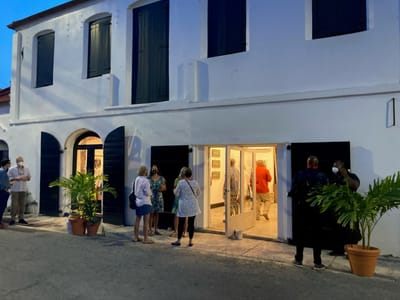 81C Coffee + Wine Bar