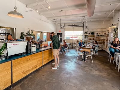 Airship Coffee at 5th Street