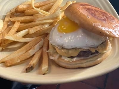 Alberto's Crystal Cafe