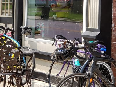 All In Flavor Cafe & Sweets Restaurant