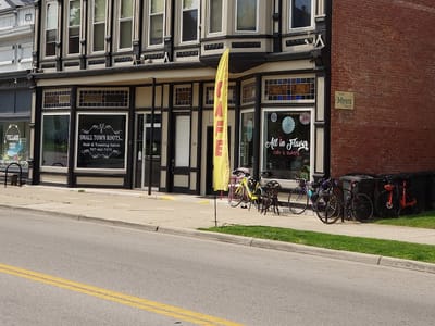 All In Flavor Cafe & Sweets Restaurant