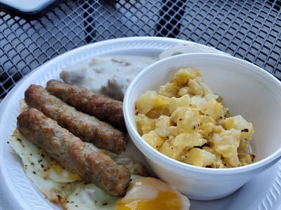 Alley Cat Cafe & Catering