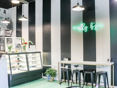 Ally B's Cafe and Bakery