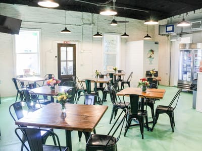 Ally B's Cafe and Bakery