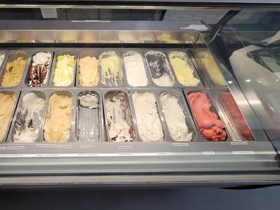 AMO Gelato Café