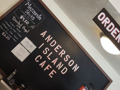 Anderson Island Café