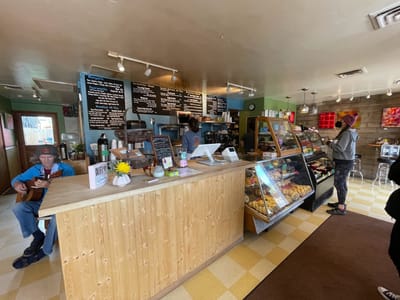 Angeline's Bakery & Cafe