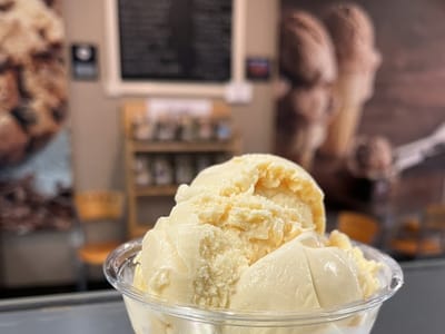 Anna Lee's Cookies and Cream