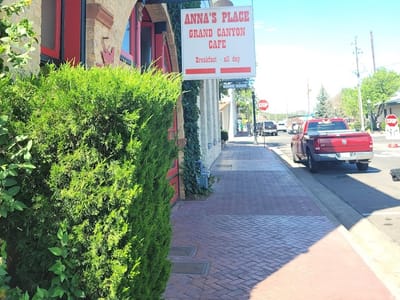 Anna's Canyon Cafe