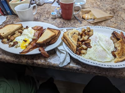 Annabella's Bakery & Cafe