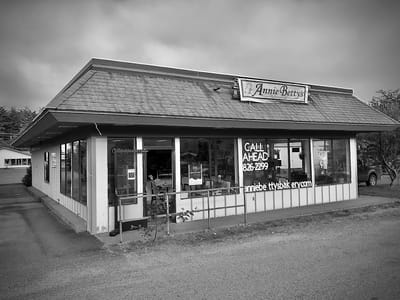 Annie Betty's Bakery Cafe