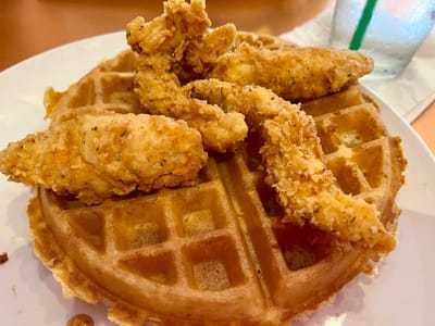 Another Broken Egg Cafe