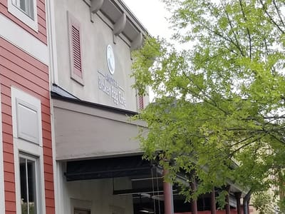 Another Broken Egg Cafe