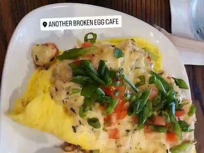 Another Broken Egg Cafe