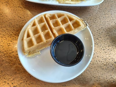 Another Broken Egg Cafe