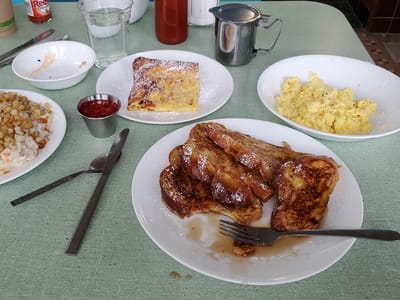 Archie's West Bay Diner