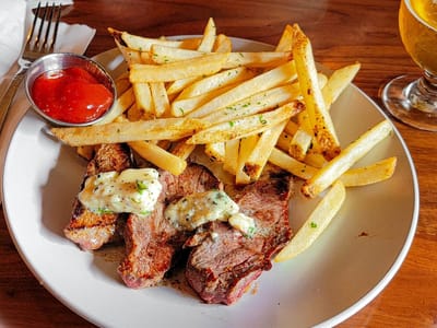 Archive Coffee & Bar