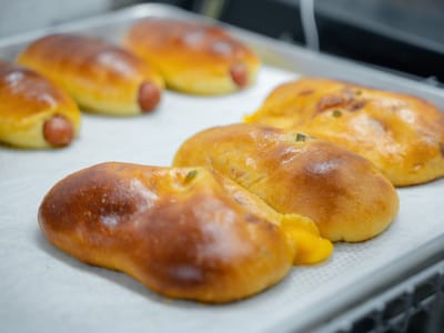 Arnold's Donuts and Coffee