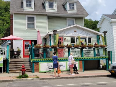 Aroma Coffee Art Gallery