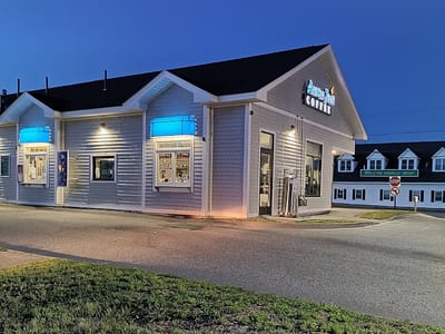 Aroma Joe's Auburn - Coffee House & Drive-Thru