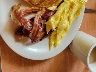 Around The Corner Cafe