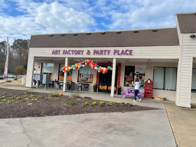 Art Factory & Party Place / Art & Coffee