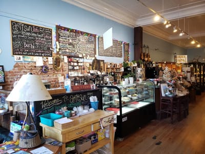 Artisun Gallery and Cafe