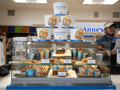Auntie Anne's