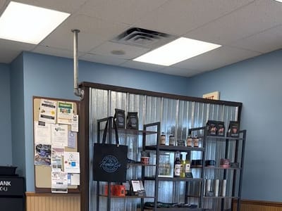 Auntie E's Coffee Shop (Sweet Thyme)