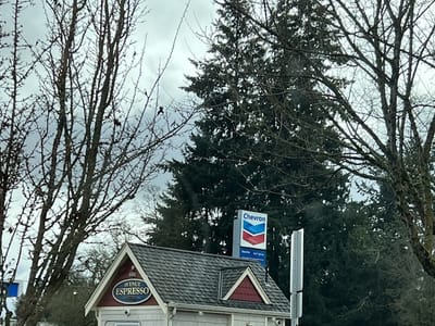 Avenue Espresso Trosper Rd