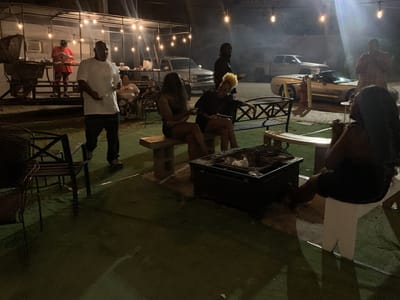 Baby chicken & beignets