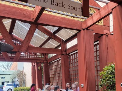 Backdoor Bistro & Coffee Shop