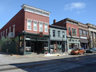 Badger Brothers Coffee & Internet Cafe