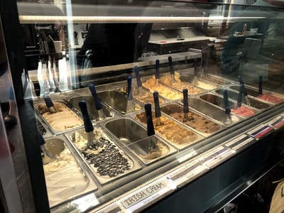 Bagelarium & STG Gelateria on Cherry Street