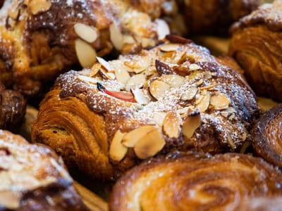 BAGELOO- Coffee & Bagel Shop