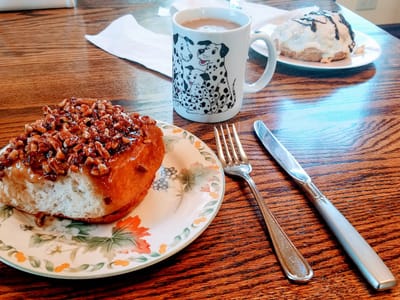 Bakery & Cafe Nonies