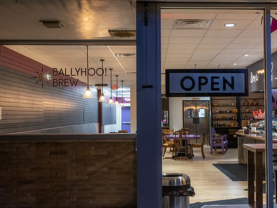 Ballyhoo Books & Brew