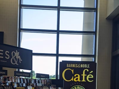 Barnes and Noble Café