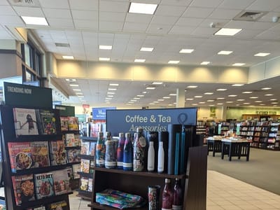 Barnes and Noble Café