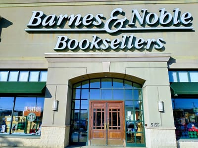Barnes & Noble Café